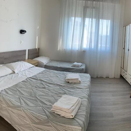 Hotel Laika Rimini Exterior foto