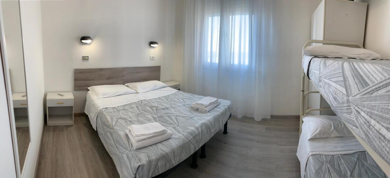Hotel Laika Rimini Exterior foto