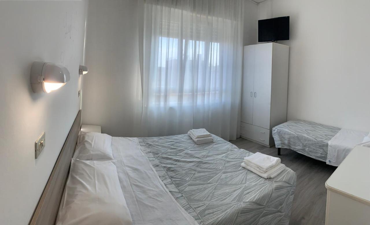 Hotel Laika Rimini Exterior foto